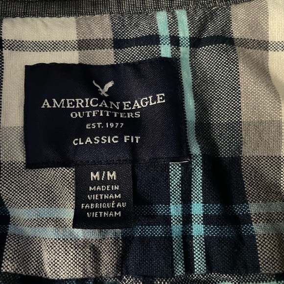 Mens button up shirt - Picture 3 of 3